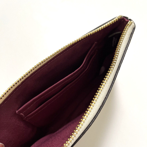 COACH Corner Zip Wristlet Beige Monogram Print Canvas Leather CF548 NWT Wallet - Picture 5 of 5